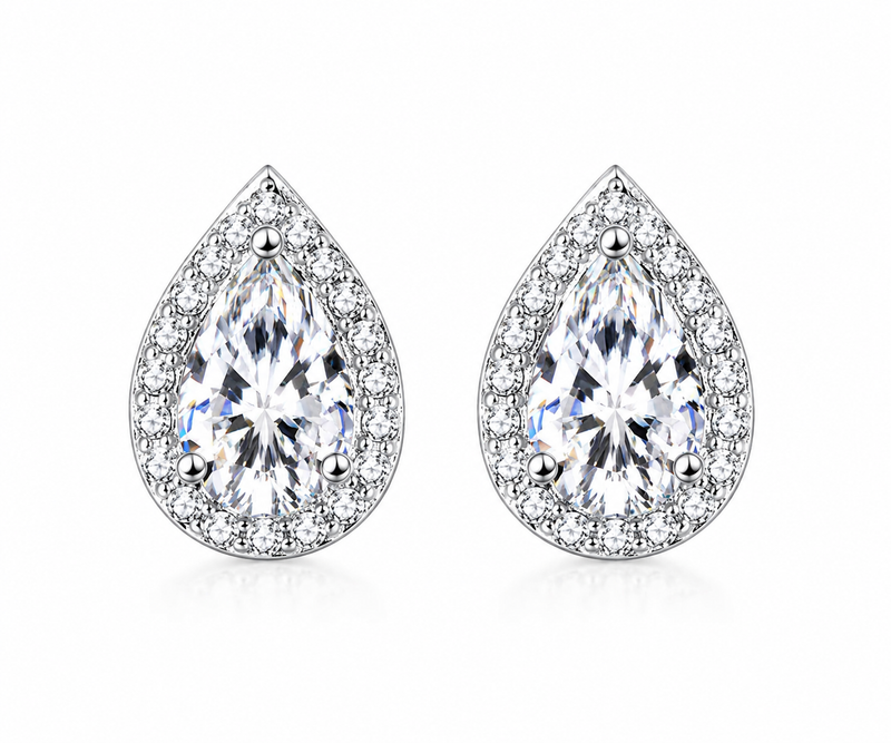 Boucles Crystal — puces d'oreilles goutte, moissanite taille poire et halo pavé, argent sterling 925, EROS PARIS